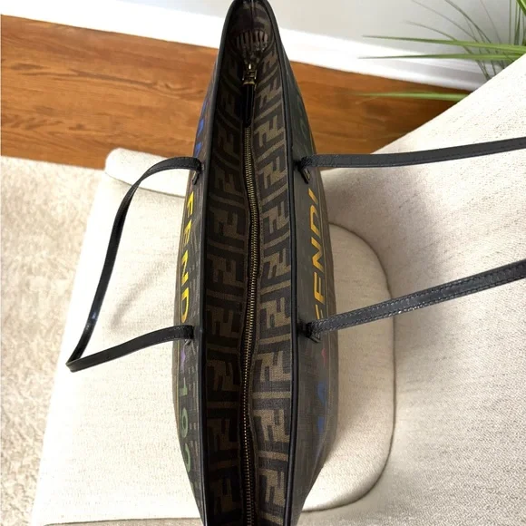 Authentic FENDI Zucca tote bag - Picture 12 of 16